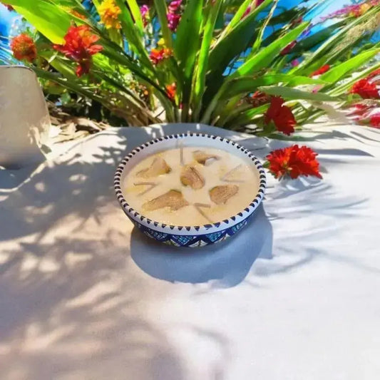 Bougie artisanale petite ronde en céramique couleur bleu de Nabeul décorée 